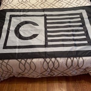 The Chive Flag Black and Grey